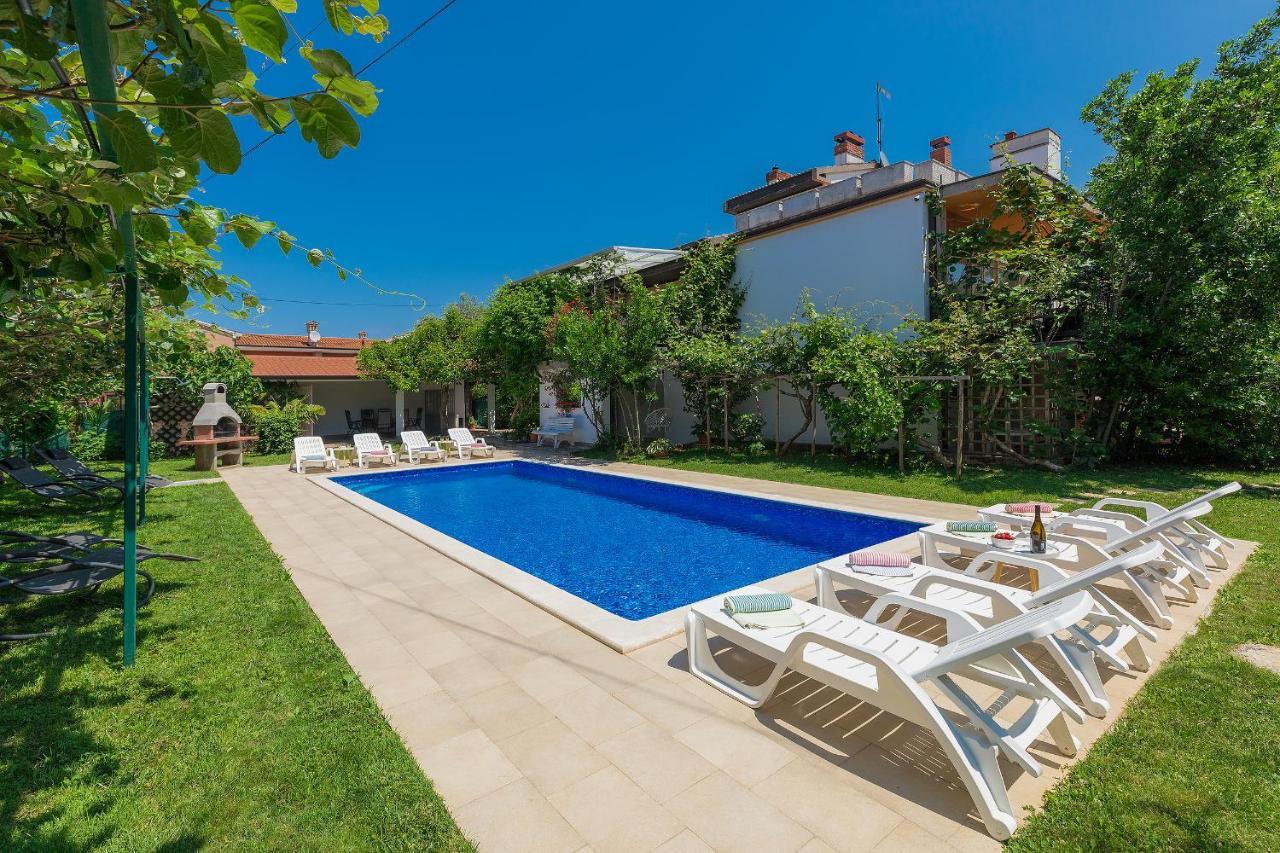 Villa Toni Umag Buitenkant foto